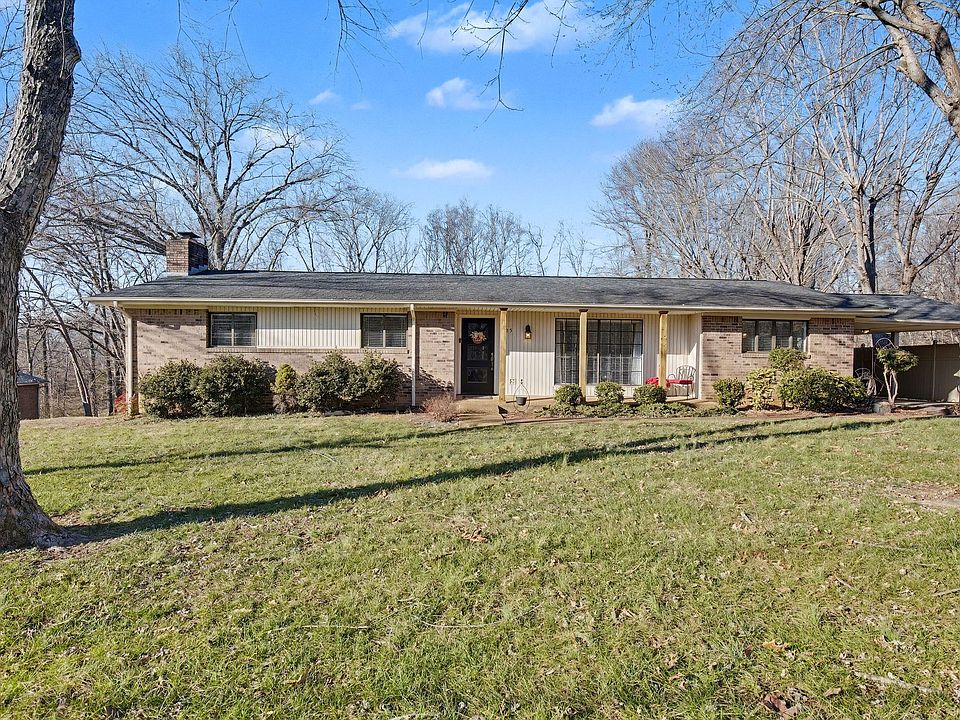 1st image of 225 Hickory Hill Dr