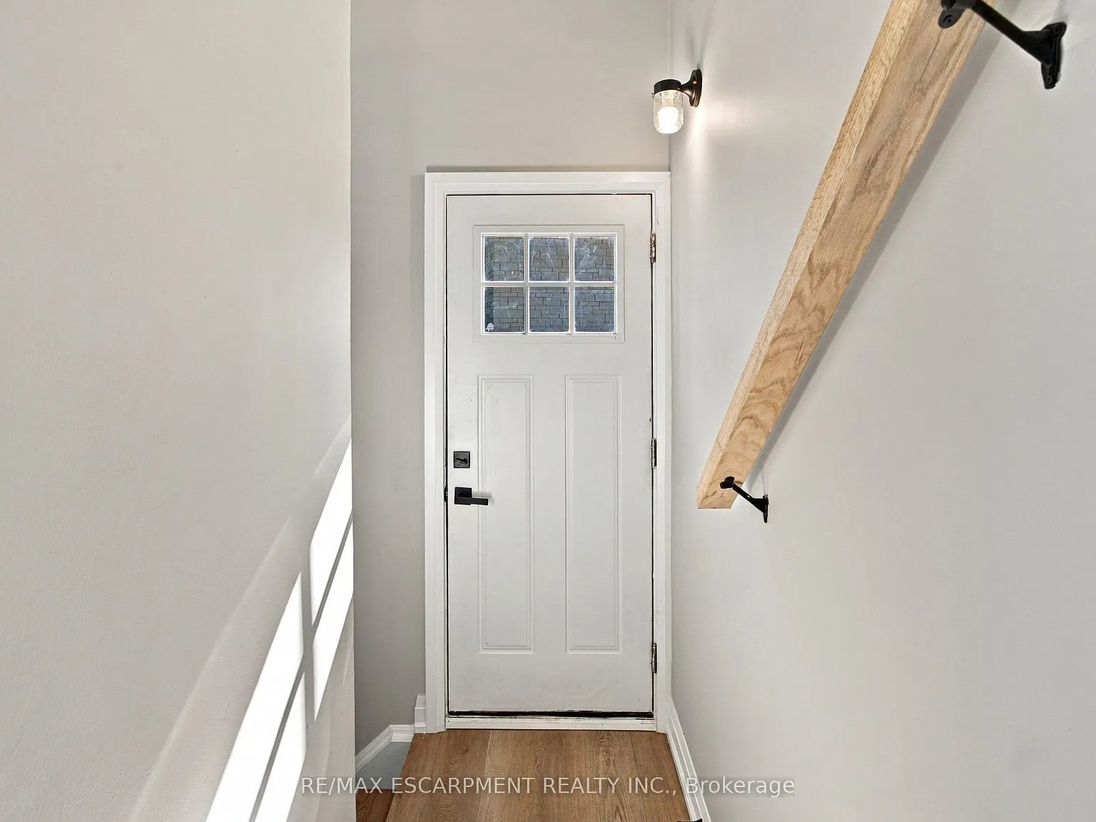 2 bed, $2,300 — Photo 3