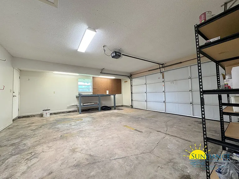 1501 Royal Palm Dr — Photo 31