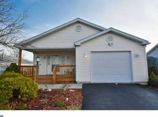 2 Dove Ln, Royersford, PA 19468