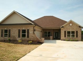 25926 Summerwood Dr, Madison, AL 35756