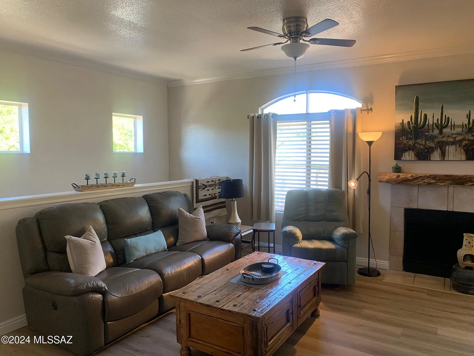 2 bed, 2.0 bath, 1048 sqft, $1,800 — Photo 2