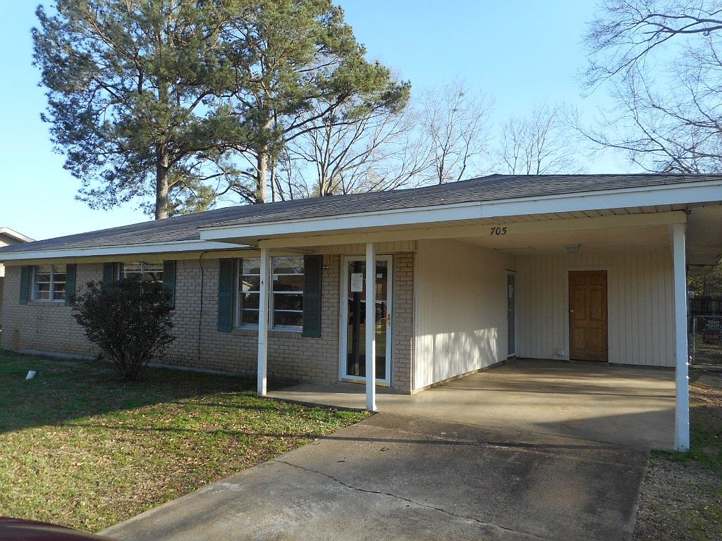 705 Herrington Dr, Springhill, LA 71075 Zillow