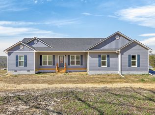 610 Summer City Firetower Rd, Pikeville, TN 37367