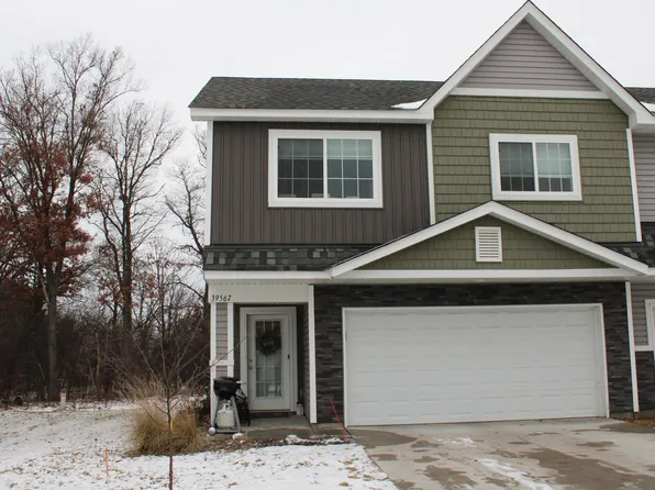 39567 Oak Park Trl, North Branch, MN 55056