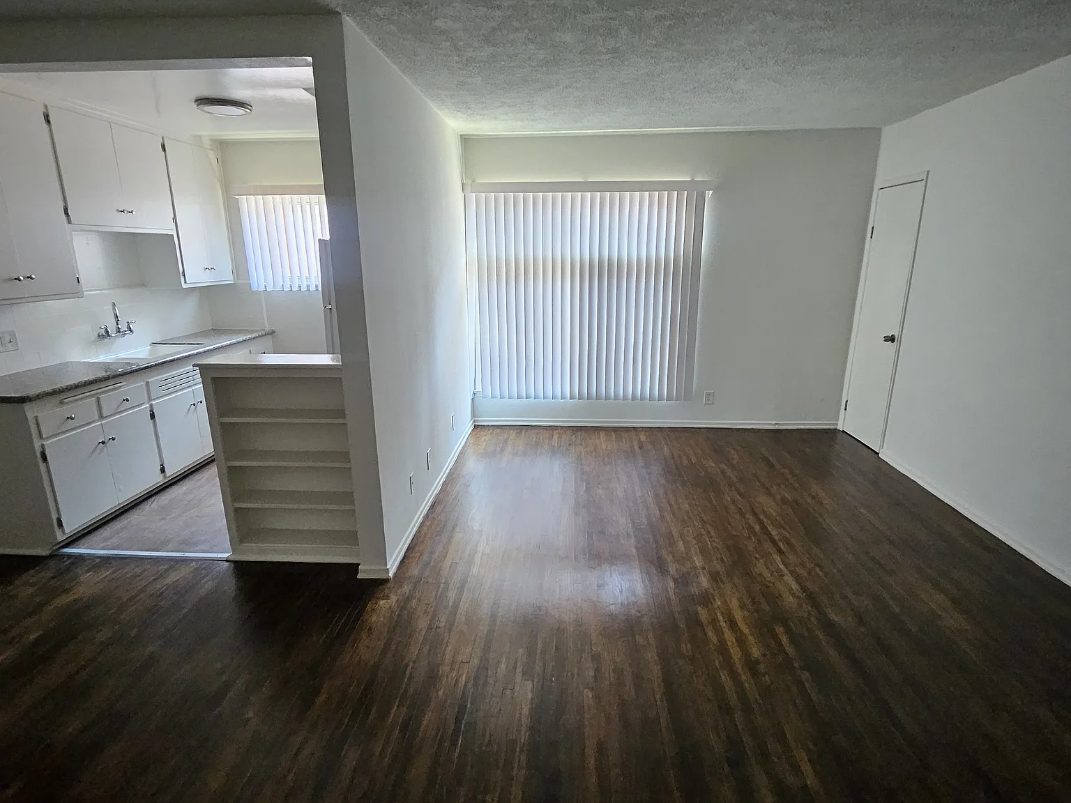 1 bed, 425 sqft, $1,550 — Photo 2