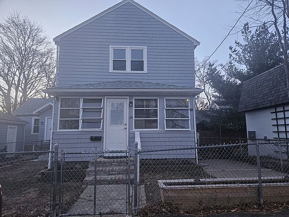 4th image of 26 Cleveland St