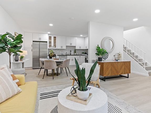 4th image of 340 Auburn Way APT 15