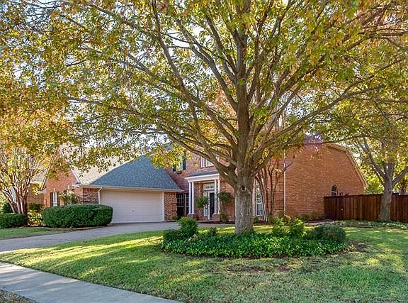 2nd image of 5819 Edgewood Dr