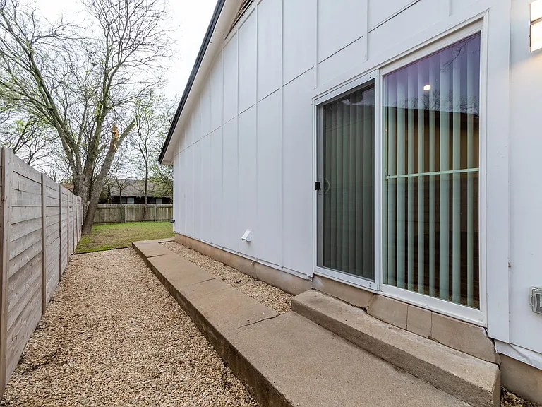 1205 Dobie Dr #A — Photo 12
