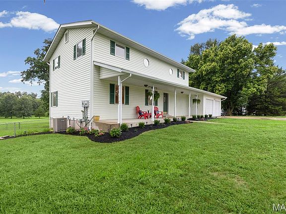 4th image of 2404 Stoney Brook Dr