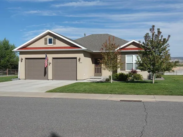 2016 Otter Pond Circle, Montrose, CO 81401