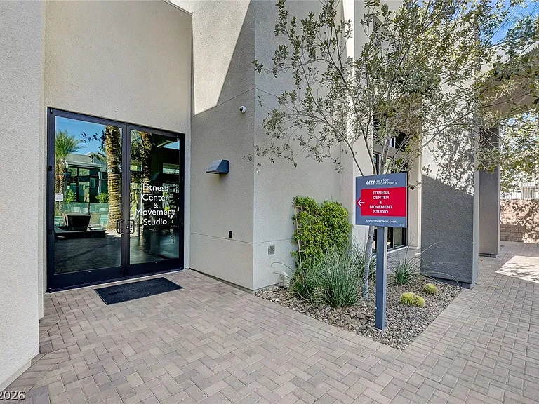 11401 Gravitation Dr — Photo 54