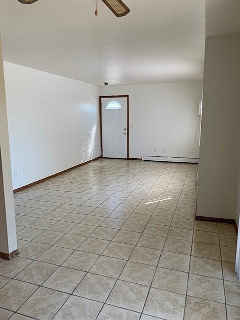 Living room_05152020