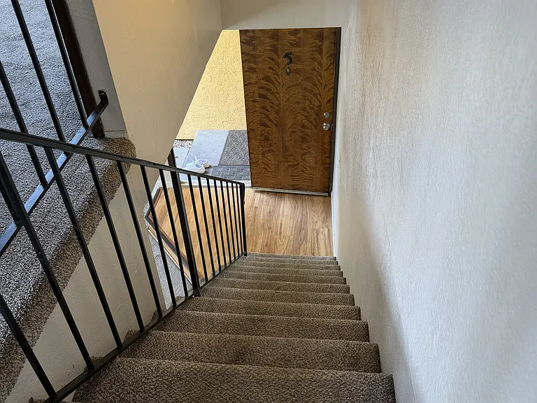 2512 X St #5 — Photo 7