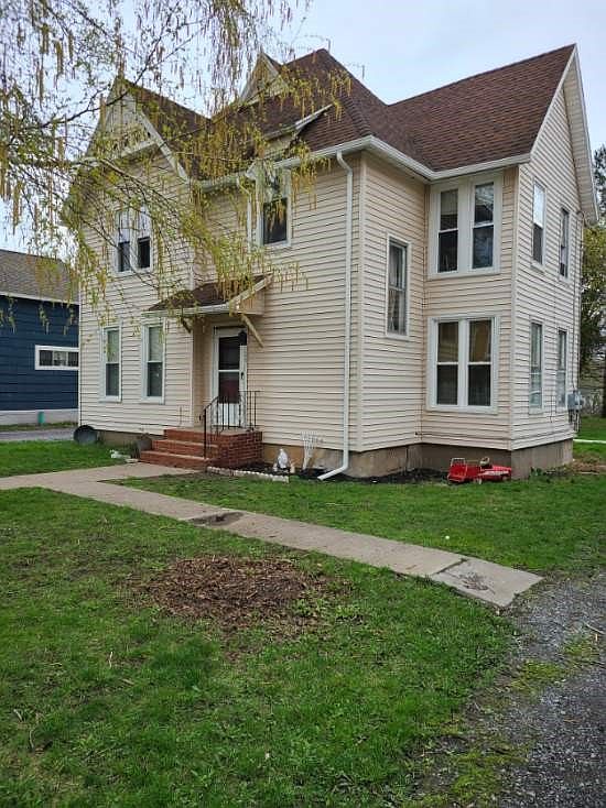 26 W Main St, Shortsville, NY 14548 Zillow