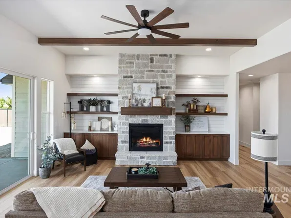 2328 Cattail Dr, Twin Falls, ID 83301