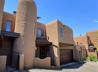 101 Monte Vista Pl APT 2B, Santa Fe, NM 87501