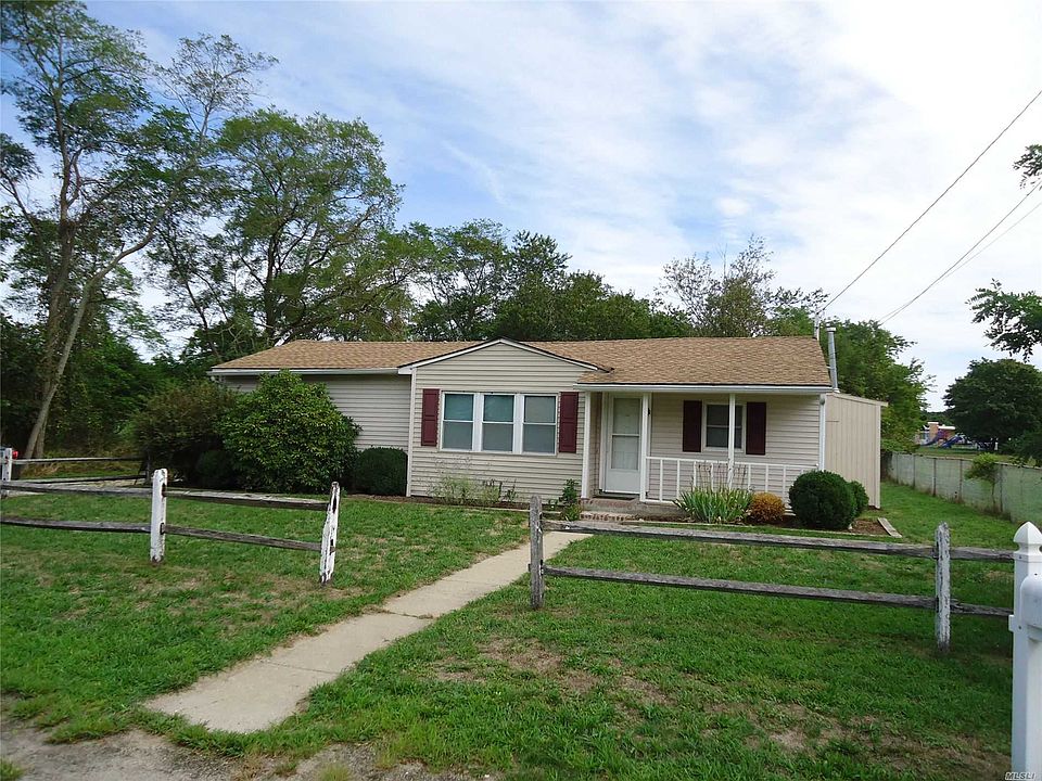 1st image of 52 Goodridge Ave