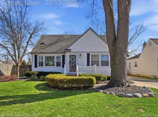 2266 Robina Ave, Berkley, MI 48072