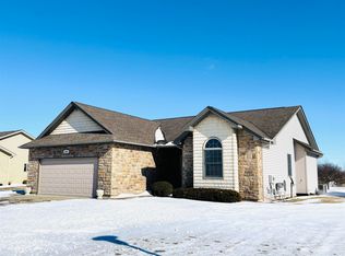 4515 E Crossroads Dr, Bay City, MI 48706