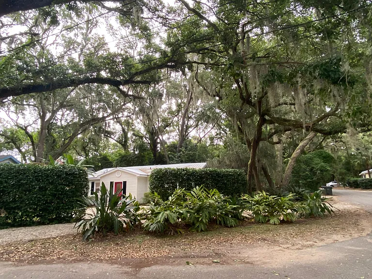 324 Pine St — Photo 17