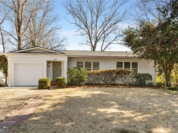 1855 Woodland Hills Ave NW, Atlanta, GA 30318