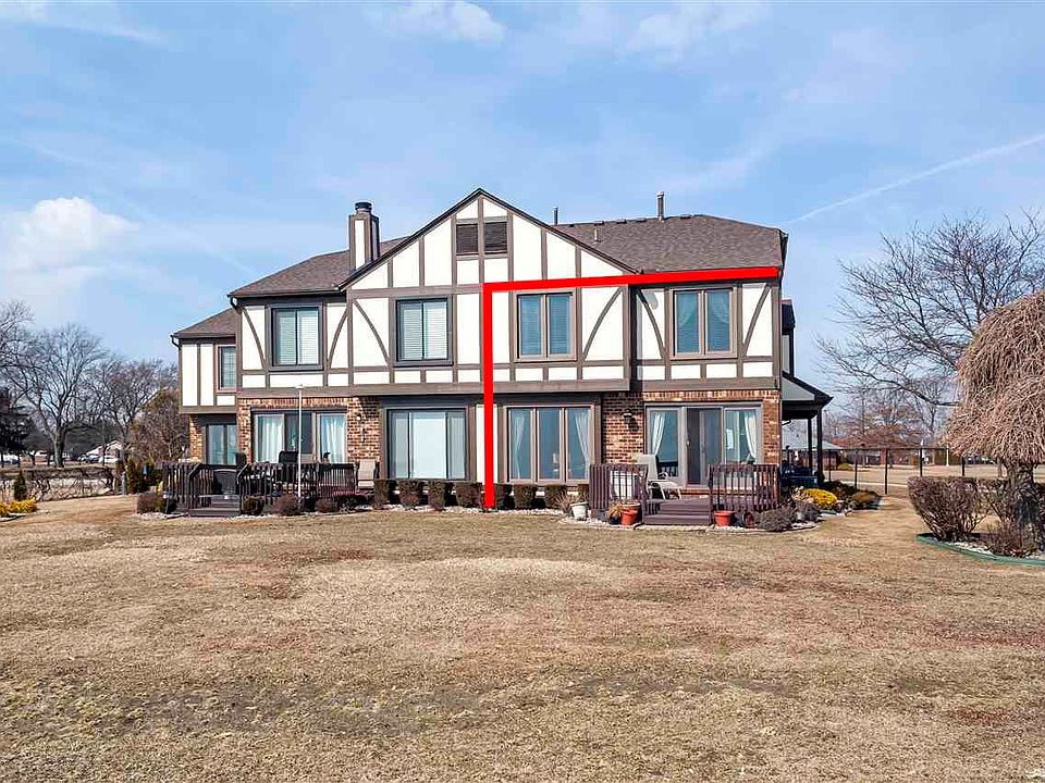 1st image of 101 Lac Sainte Claire Dr