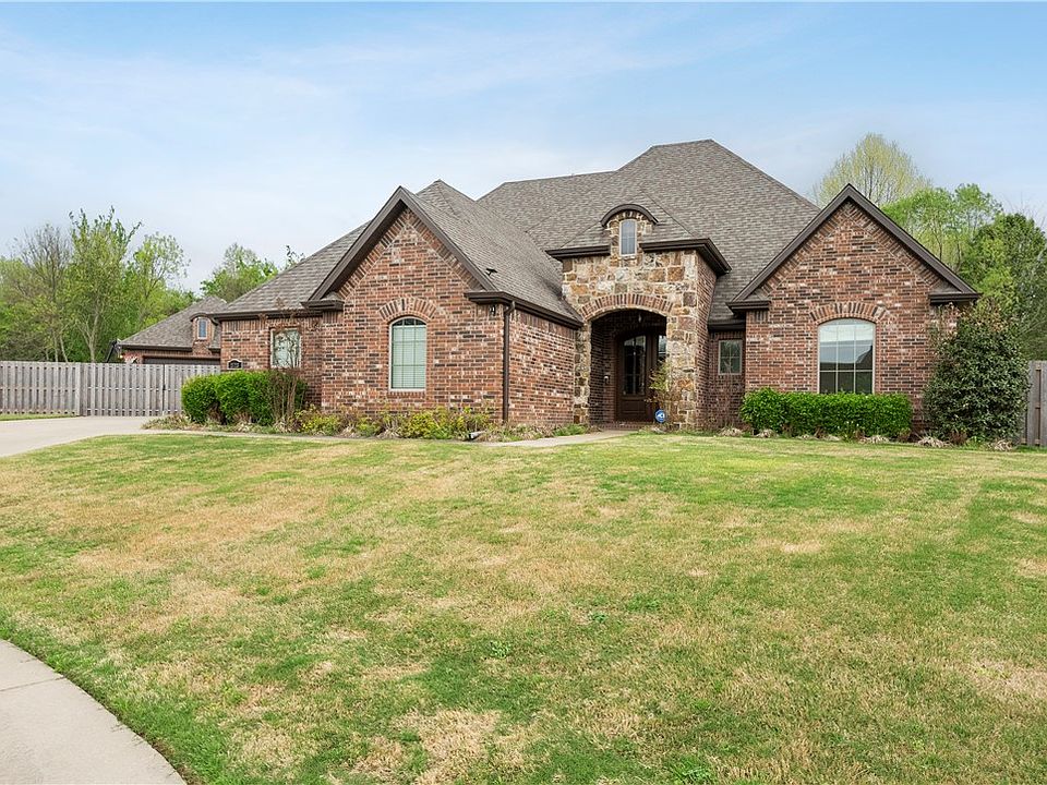 1st image of 2723 Floral Ct