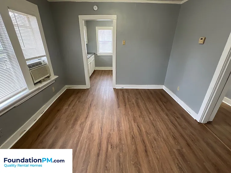 1576 David St — Photo 16