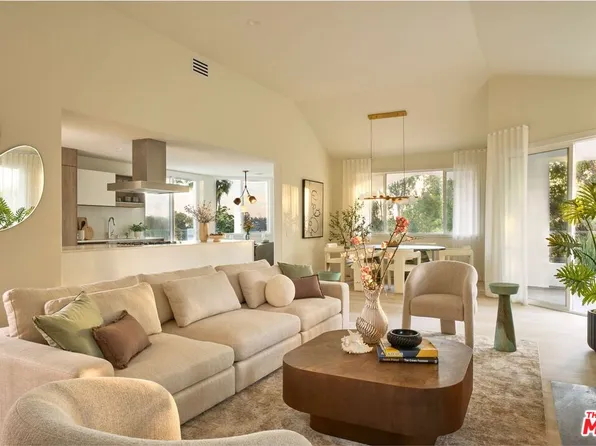 6487 Cavalleri Rd APT 333, Malibu, CA 90265