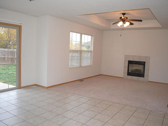 Dining & Living Rooms