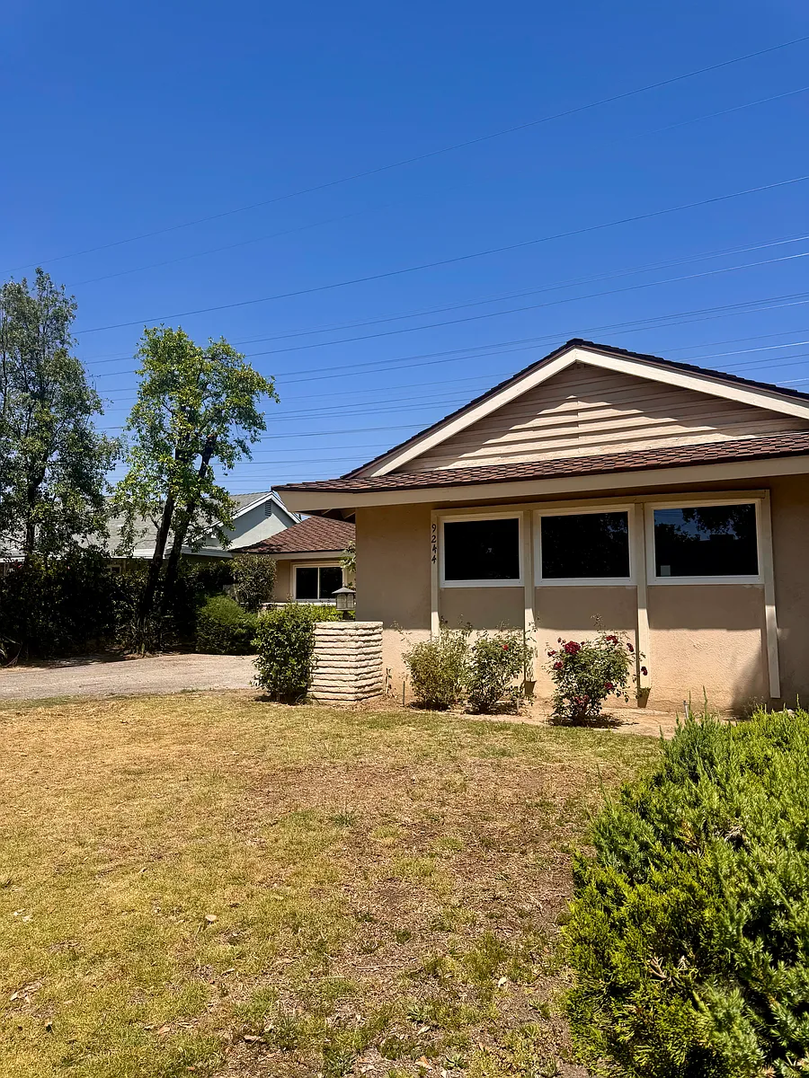 Building Photo - 9244 Crebs Ave