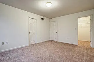 445 Northstar Dr — Photo 7