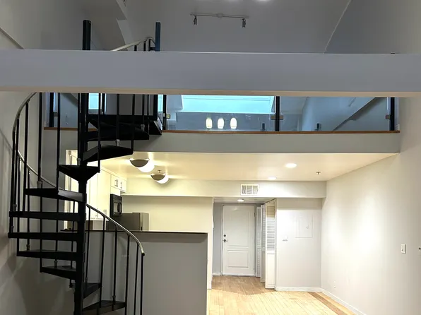 1043 S Grand Ave, Los Angeles, CA 90015
