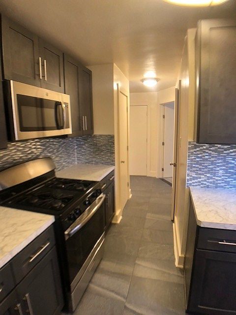 1st image of 460 E 21st St #Y2