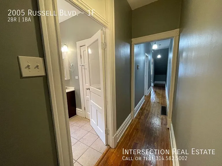 2005 Russell Blvd #1F — Photo 10