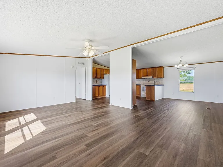 1385 Live Oak Rd — Photo 29