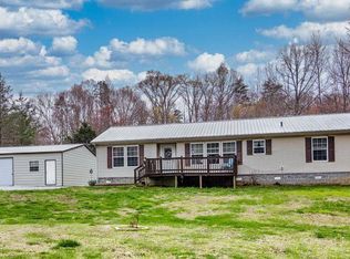 281 Lee Rd, Tellico Plains, TN 37385