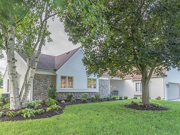 2nd image of 1651 Mallard Cove Dr