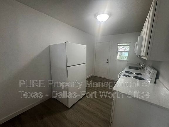 2nd image of 2215 Jb Jackson Jr Blvd #C9