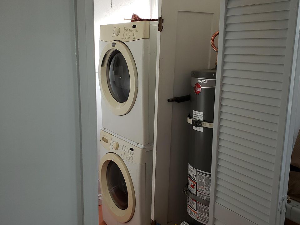 1st image of 468 N Alfred St #0