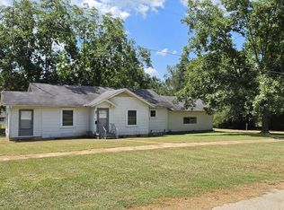 192 Austin St, Timpson, TX 75975