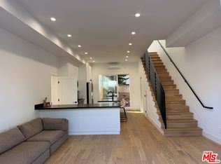3989 1/2 Beethoven St, Los Angeles, CA 90066
