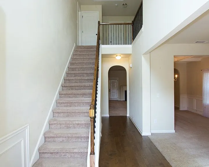 793 Kaitlyn Dr — Photo 6