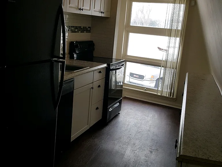6093 Brooklyn Rd #1 — Photo 12