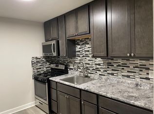3217 Russell Blvd #6, Saint Louis, MO 63104