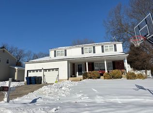 46 Acadia Dr, Voorhees, NJ 08043