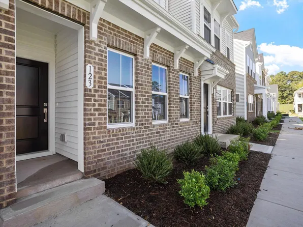 127 Wood Aster Way #297, Garner, NC 27529