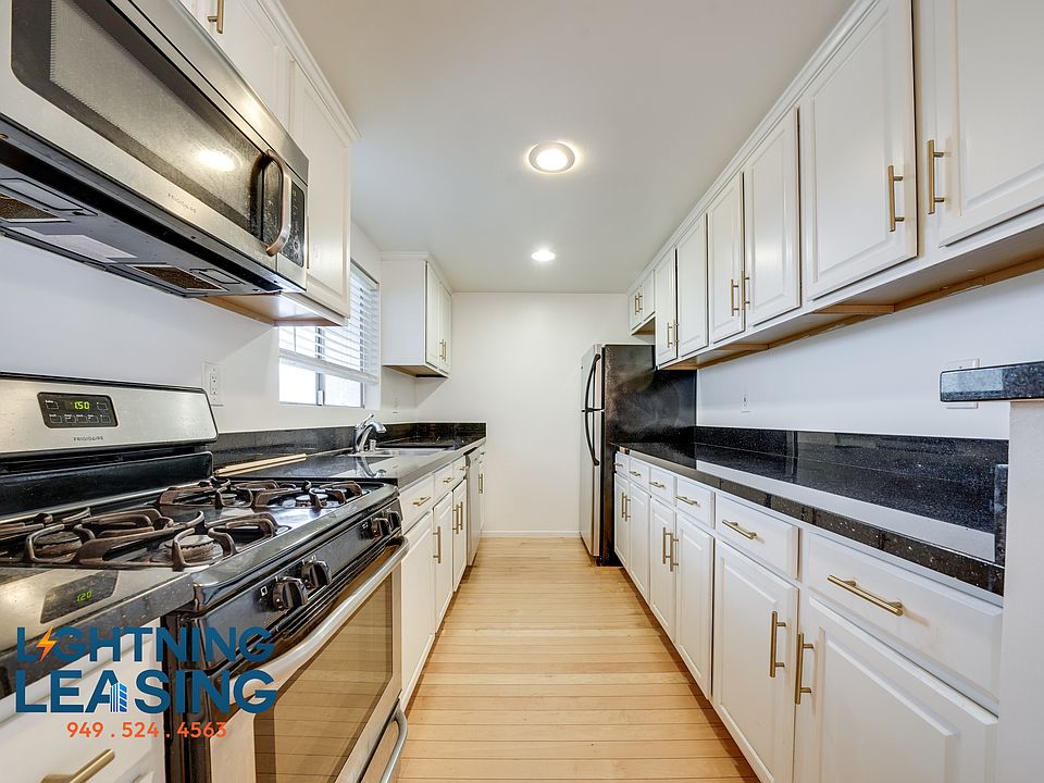 1st image of 1033 3/5 3rd St #109C